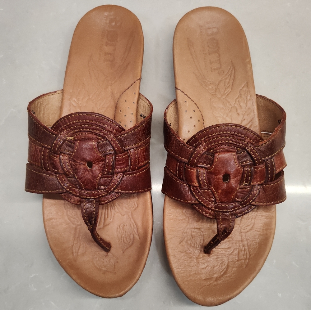 Born Women's Brown Thong Sandals W81843 6M - Picture 2 of 8